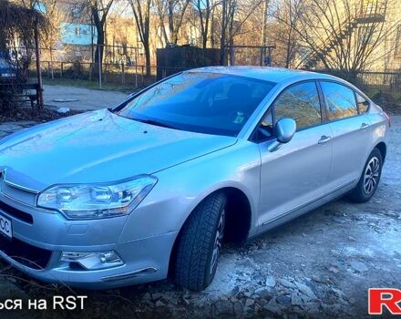 Серый Ситроен С5, объемом двигателя 1.6 л и пробегом 230 тыс. км за 5600 $, фото 1 на Automoto.ua