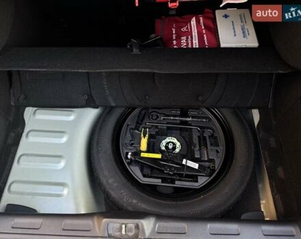 Серый Ситроен С5, объемом двигателя 2.18 л и пробегом 333 тыс. км за 8700 $, фото 19 на Automoto.ua