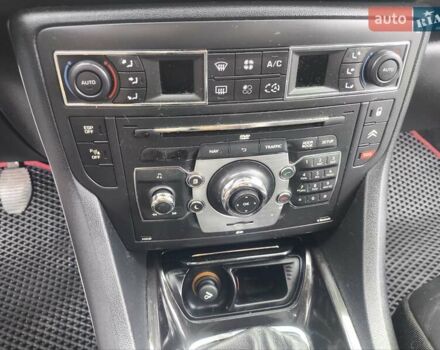 Сірий Сітроен С5, об'ємом двигуна 2 л та пробігом 250 тис. км за 8500 $, фото 5 на Automoto.ua