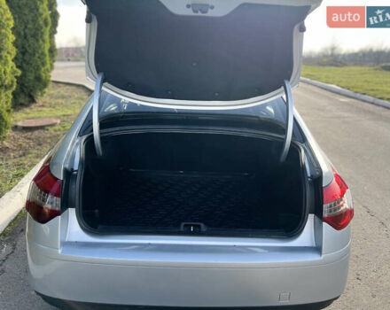 Серый Ситроен С5, объемом двигателя 2 л и пробегом 250 тыс. км за 6500 $, фото 13 на Automoto.ua