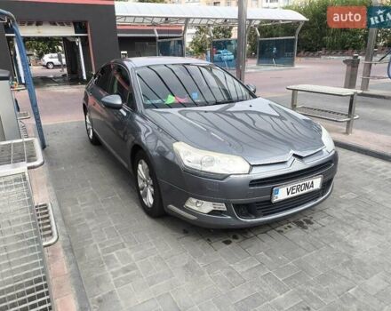 Серый Ситроен С5, объемом двигателя 2 л и пробегом 253 тыс. км за 7300 $, фото 1 на Automoto.ua