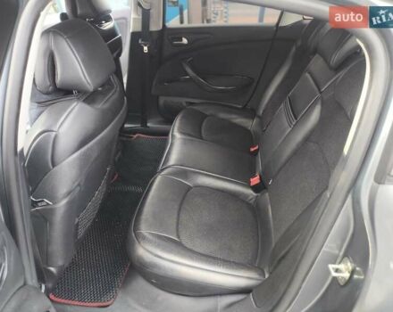 Серый Ситроен С5, объемом двигателя 2 л и пробегом 253 тыс. км за 7300 $, фото 3 на Automoto.ua