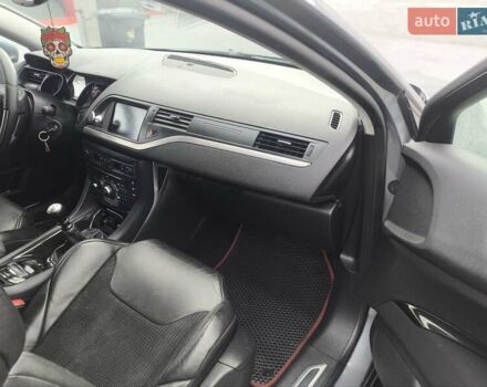 Сірий Сітроен С5, об'ємом двигуна 2 л та пробігом 250 тис. км за 8500 $, фото 6 на Automoto.ua