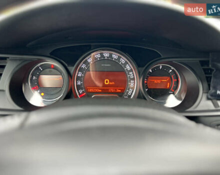 Сірий Сітроен С5, об'ємом двигуна 1.6 л та пробігом 186 тис. км за 7850 $, фото 19 на Automoto.ua