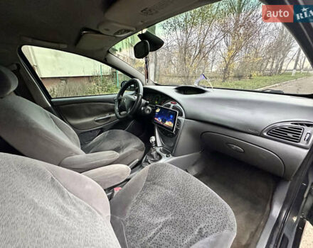 Сірий Сітроен С5, об'ємом двигуна 2 л та пробігом 360 тис. км за 2950 $, фото 9 на Automoto.ua