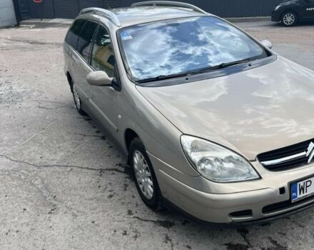 Серый Ситроен С5, объемом двигателя 1 л и пробегом 260 тыс. км за 1940 $, фото 3 на Automoto.ua