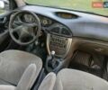 Серый Ситроен С5, объемом двигателя 0 л и пробегом 400 тыс. км за 2000 $, фото 3 на Automoto.ua