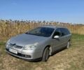 Сірий Сітроен С5, об'ємом двигуна 2 л та пробігом 303 тис. км за 4304 $, фото 4 на Automoto.ua
