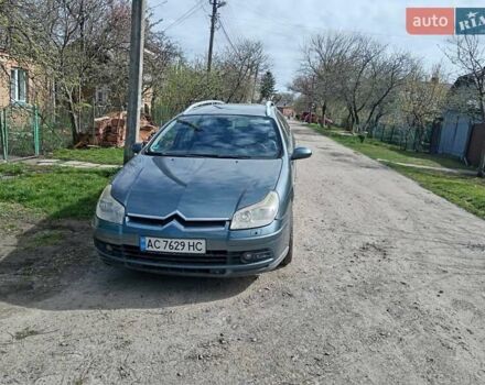 Серый Ситроен С5, объемом двигателя 2.2 л и пробегом 250 тыс. км за 5500 $, фото 1 на Automoto.ua