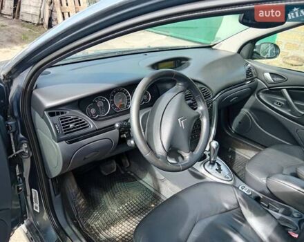 Серый Ситроен С5, объемом двигателя 2.2 л и пробегом 250 тыс. км за 5500 $, фото 26 на Automoto.ua