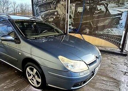 Сірий Сітроен С5, об'ємом двигуна 2 л та пробігом 360 тис. км за 3900 $, фото 1 на Automoto.ua