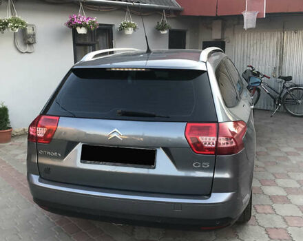 Серый Ситроен С5, объемом двигателя 2 л и пробегом 280 тыс. км за 5800 $, фото 2 на Automoto.ua