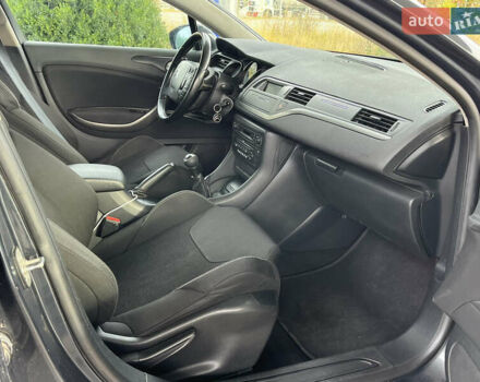 Серый Ситроен С5, объемом двигателя 1.6 л и пробегом 327 тыс. км за 5699 $, фото 9 на Automoto.ua