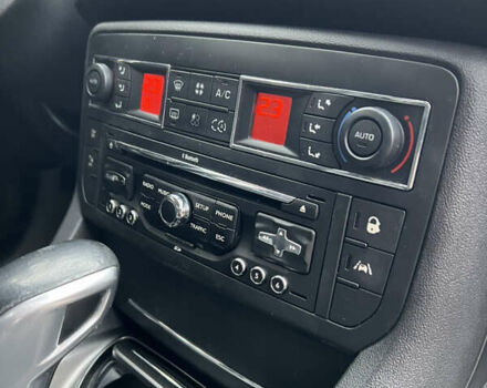 Серый Ситроен С5, объемом двигателя 2 л и пробегом 323 тыс. км за 6200 $, фото 5 на Automoto.ua