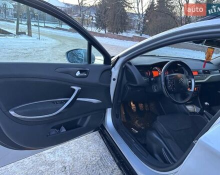 Серый Ситроен С5, объемом двигателя 1.56 л и пробегом 321 тыс. км за 5200 $, фото 15 на Automoto.ua