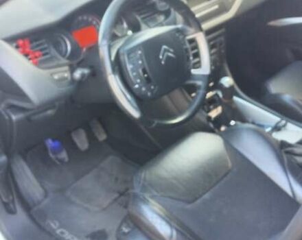 Серый Ситроен С5, объемом двигателя 1.6 л и пробегом 292 тыс. км за 5000 $, фото 9 на Automoto.ua