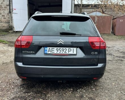 Сірий Сітроен С5, об'ємом двигуна 1.6 л та пробігом 220 тис. км за 5500 $, фото 6 на Automoto.ua