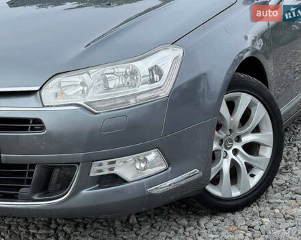 Сірий Сітроен С5, об'ємом двигуна 2 л та пробігом 261 тис. км за 5500 $, фото 2 на Automoto.ua