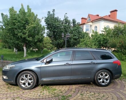 Серый Ситроен С5, объемом двигателя 1.6 л и пробегом 230 тыс. км за 6400 $, фото 1 на Automoto.ua