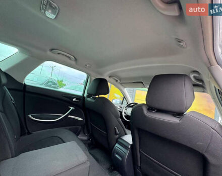 Сірий Сітроен С5, об'ємом двигуна 2 л та пробігом 261 тис. км за 5500 $, фото 25 на Automoto.ua