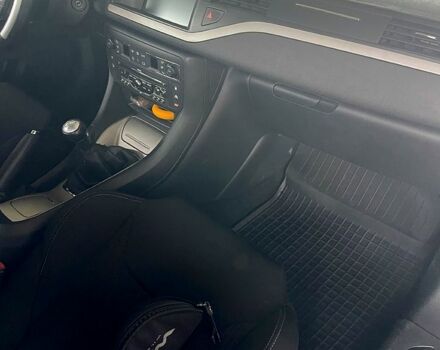 Сірий Сітроен С5, об'ємом двигуна 1.6 л та пробігом 260 тис. км за 8300 $, фото 6 на Automoto.ua
