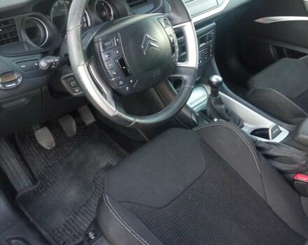 Сітроен С5 2010 у Рівному на Automoto.ua Сірий Сітроен С5, об'ємом двигуна 1.6 л та пробігом 262 тис. км за 7000 $, фото 2 на Automoto.ua