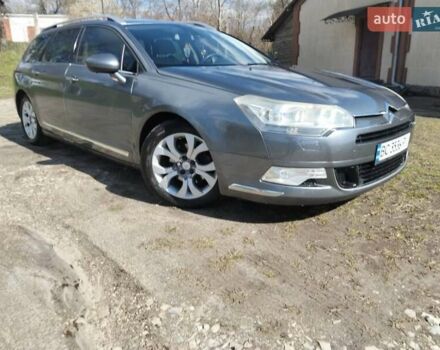 Серый Ситроен С5, объемом двигателя 2 л и пробегом 377 тыс. км за 6500 $, фото 4 на Automoto.ua