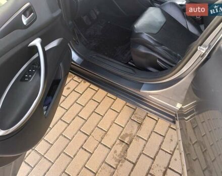 Серый Ситроен С5, объемом двигателя 1.6 л и пробегом 260 тыс. км за 7350 $, фото 9 на Automoto.ua