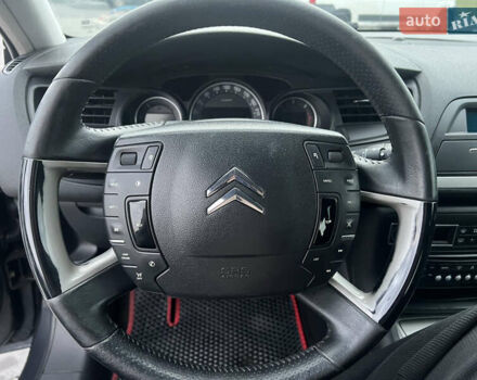 Серый Ситроен С5, объемом двигателя 1.56 л и пробегом 288 тыс. км за 6700 $, фото 13 на Automoto.ua