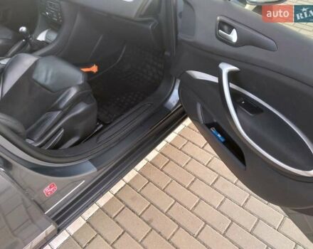 Серый Ситроен С5, объемом двигателя 1.6 л и пробегом 260 тыс. км за 7350 $, фото 10 на Automoto.ua