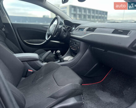 Серый Ситроен С5, объемом двигателя 1.56 л и пробегом 288 тыс. км за 6700 $, фото 8 на Automoto.ua