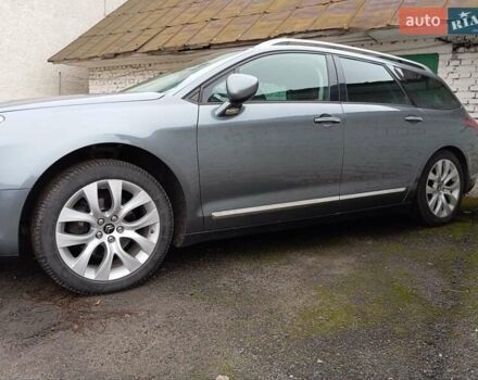 Серый Ситроен С5, объемом двигателя 1.6 л и пробегом 260 тыс. км за 7350 $, фото 4 на Automoto.ua
