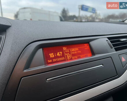 Серый Ситроен С5, объемом двигателя 1.56 л и пробегом 288 тыс. км за 6700 $, фото 17 на Automoto.ua