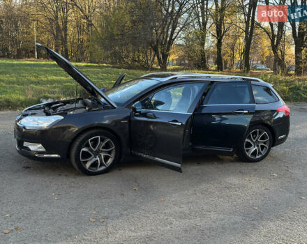 Ситроен С5 2012 в Ивано-Франковске на Automoto.ua Серый Ситроен С5, объемом двигателя 2.2 л и пробегом 222 тыс. км за 11500 $, фото 49 на Automoto.ua