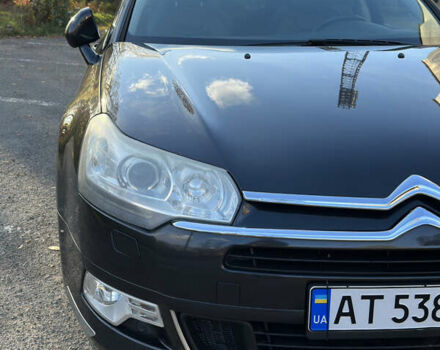 Ситроен С5 2012 в Ивано-Франковске на Automoto.ua Серый Ситроен С5, объемом двигателя 2.2 л и пробегом 222 тыс. км за 11500 $, фото 10 на Automoto.ua