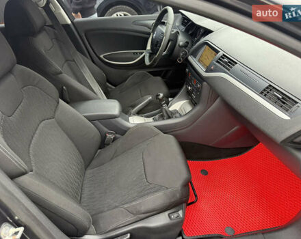 Сірий Сітроен С5, об'ємом двигуна 2 л та пробігом 320 тис. км за 5800 $, фото 21 на Automoto.ua