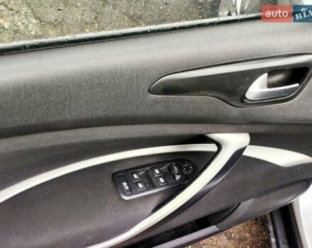 Сірий Сітроен С5, об'ємом двигуна 2 л та пробігом 246 тис. км за 8300 $, фото 22 на Automoto.ua