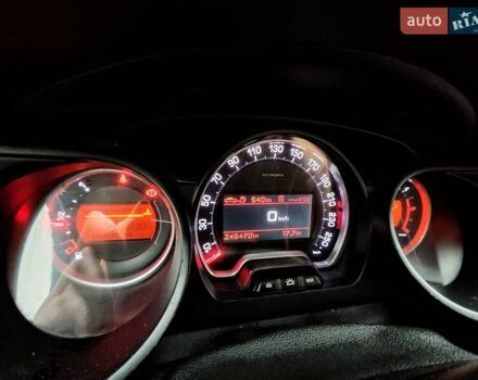 Сірий Сітроен С5, об'ємом двигуна 2 л та пробігом 246 тис. км за 8300 $, фото 16 на Automoto.ua