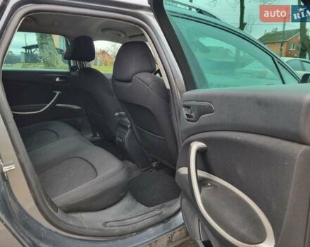 Серый Ситроен С5, объемом двигателя 2 л и пробегом 273 тыс. км за 4800 $, фото 10 на Automoto.ua