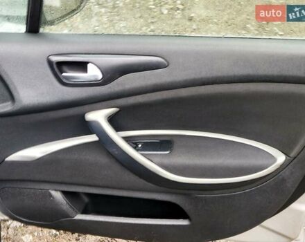 Сірий Сітроен С5, об'ємом двигуна 2 л та пробігом 246 тис. км за 8300 $, фото 13 на Automoto.ua