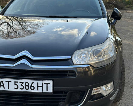 Ситроен С5 2012 в Ивано-Франковске на Automoto.ua Серый Ситроен С5, объемом двигателя 2.2 л и пробегом 222 тыс. км за 11500 $, фото 11 на Automoto.ua