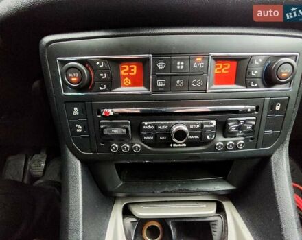 Сірий Сітроен С5, об'ємом двигуна 2 л та пробігом 246 тис. км за 8300 $, фото 17 на Automoto.ua