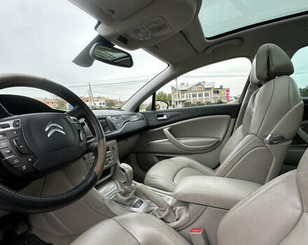 Сірий Сітроен С5, об'ємом двигуна 1.6 л та пробігом 184 тис. км за 7500 $, фото 17 на Automoto.ua