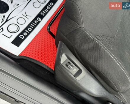 Сірий Сітроен С5, об'ємом двигуна 2 л та пробігом 320 тис. км за 5800 $, фото 18 на Automoto.ua