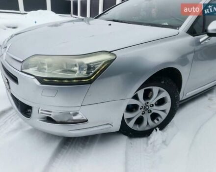 Сірий Сітроен С5, об'ємом двигуна 2 л та пробігом 315 тис. км за 6500 $, фото 4 на Automoto.ua