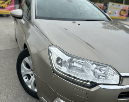 Сірий Сітроен С5, об'ємом двигуна 1.6 л та пробігом 184 тис. км за 7500 $, фото 35 на Automoto.ua