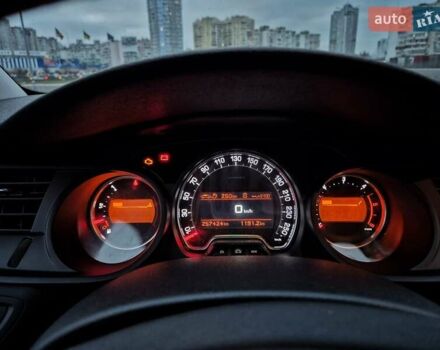 Сірий Сітроен С5, об'ємом двигуна 2 л та пробігом 258 тис. км за 8500 $, фото 20 на Automoto.ua