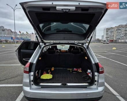 Сірий Сітроен С5, об'ємом двигуна 2 л та пробігом 258 тис. км за 8500 $, фото 18 на Automoto.ua