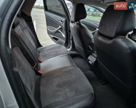 Сірий Сітроен С5, об'ємом двигуна 2 л та пробігом 258 тис. км за 8500 $, фото 10 на Automoto.ua