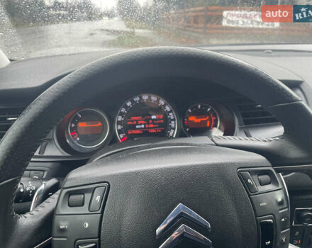 Сірий Сітроен С5, об'ємом двигуна 1.56 л та пробігом 247 тис. км за 7400 $, фото 28 на Automoto.ua